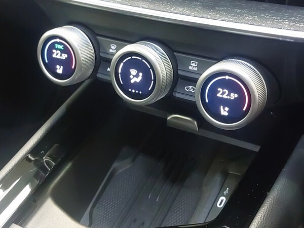 Used Skoda Superb 2024 for sale - 75719035: Photo 13