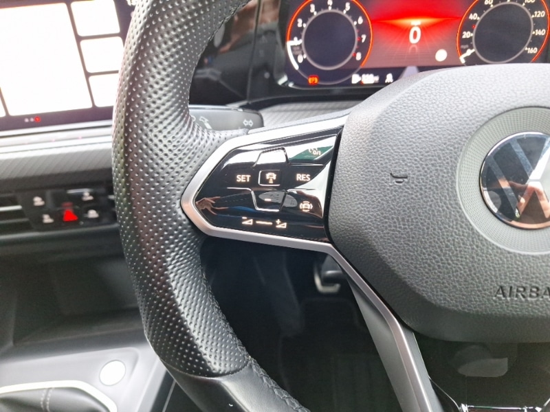 Used Volkswagen Golf 2020 for sale - 76644174: Photo 18