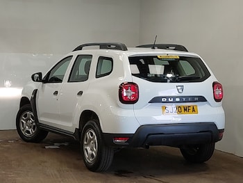 Used Dacia Duster 2020 for sale - 78740472: Photo