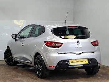 Used Renault Clio 2019 for sale - 79461145: Photo