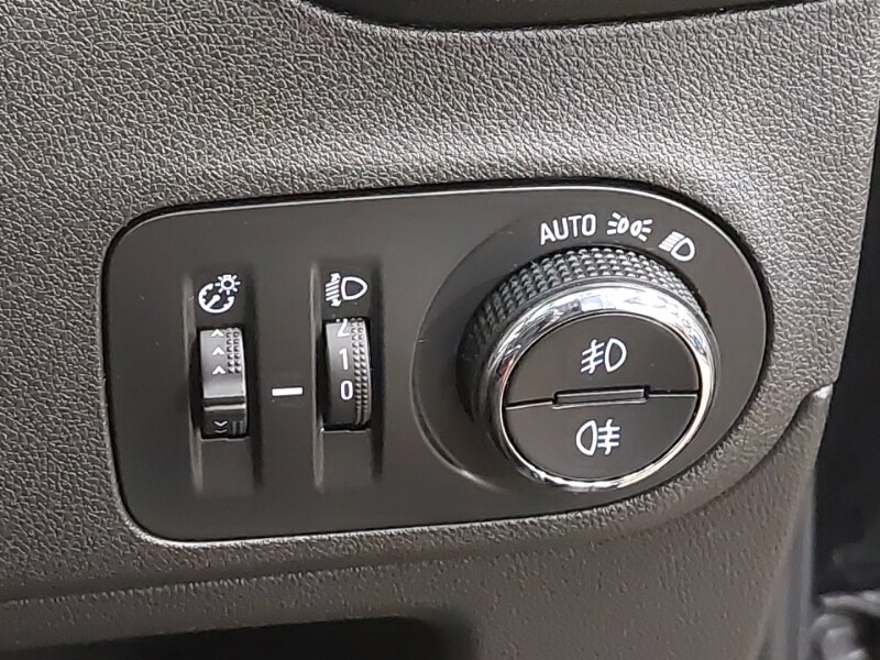 Used Vauxhall Crossland X 2018 for sale - 77947708: Photo 17