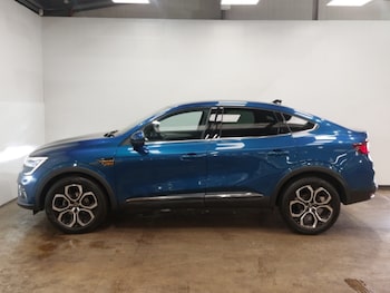 Used Renault Arkana 2023 for sale - 78606509: Photo