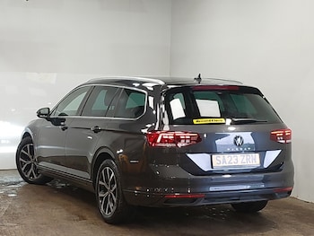 Used Volkswagen Passat 2023 for sale - 78791233: Photo