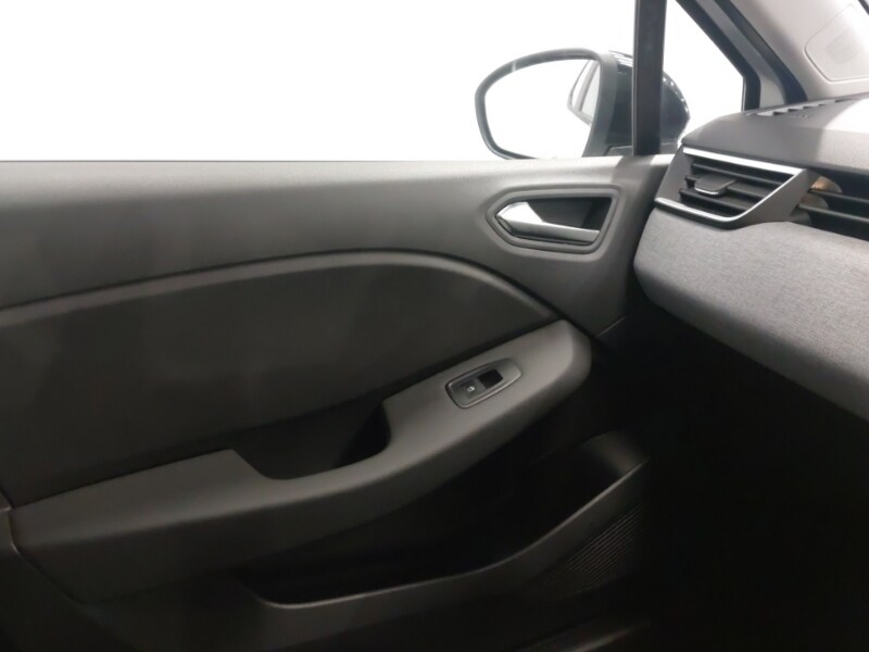 Used Renault Clio 2025 for sale - 77491384: Photo 16