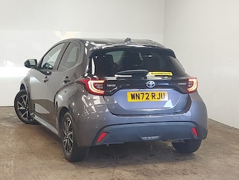 Used Toyota Yaris 2022 for sale - 78333598: Photo