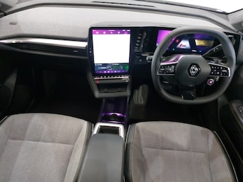 Used Renault Scenic E-Tech 2024 for sale - 78841903: Photo
