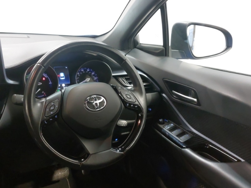 Used Toyota C-HR 2021 for sale - 76144636: Photo 11
