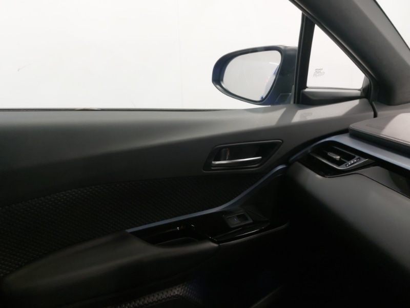 Used Toyota C-HR 2021 for sale - 76144636: Photo 16