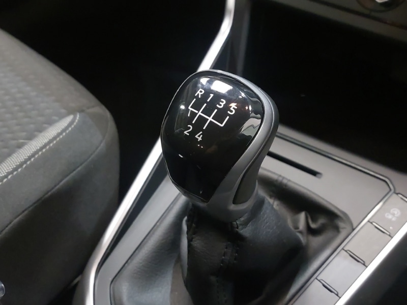 Used Volkswagen Polo 2024 for sale - 77623518: Photo 12