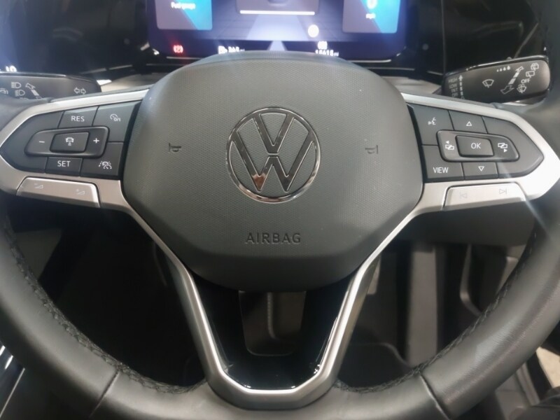 Used Volkswagen Golf 2024 for sale - 76343600: Photo 16