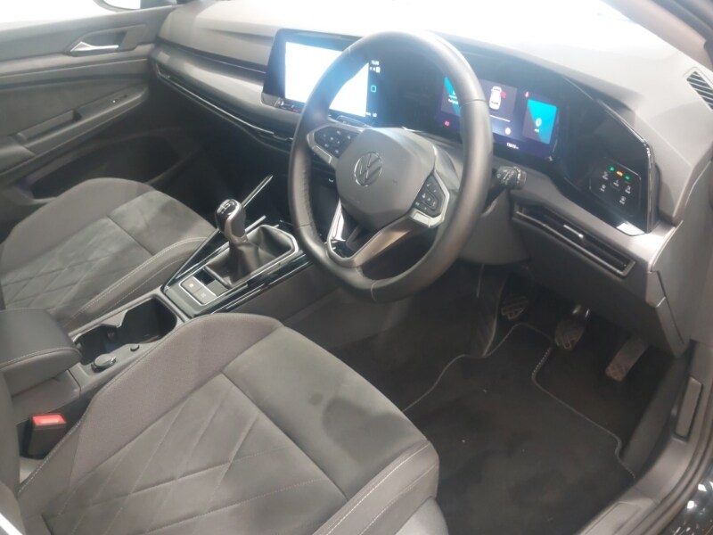 Used Volkswagen Golf 2024 for sale - 76343600: Photo 18