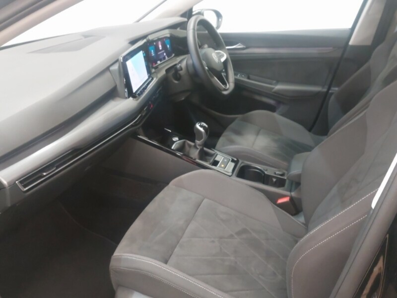 Used Volkswagen Golf 2024 for sale - 76343600: Photo 5