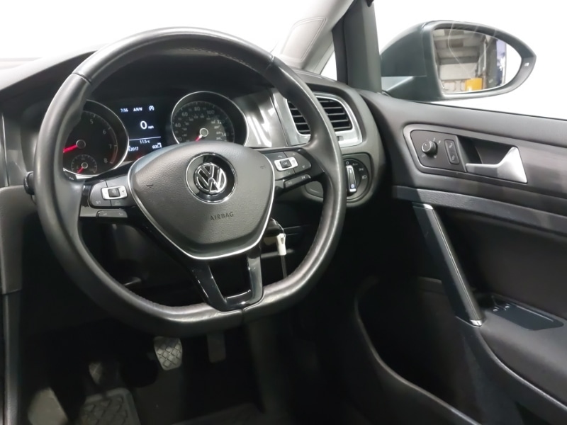 Used Volkswagen Golf 2017 for sale - 77289754: Photo 11