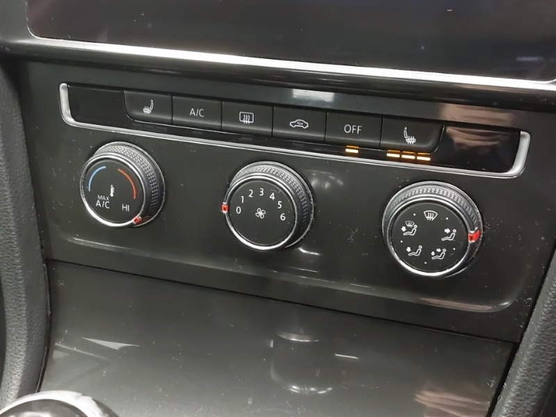 Used Volkswagen Golf 2017 for sale - 77289754: Photo 13