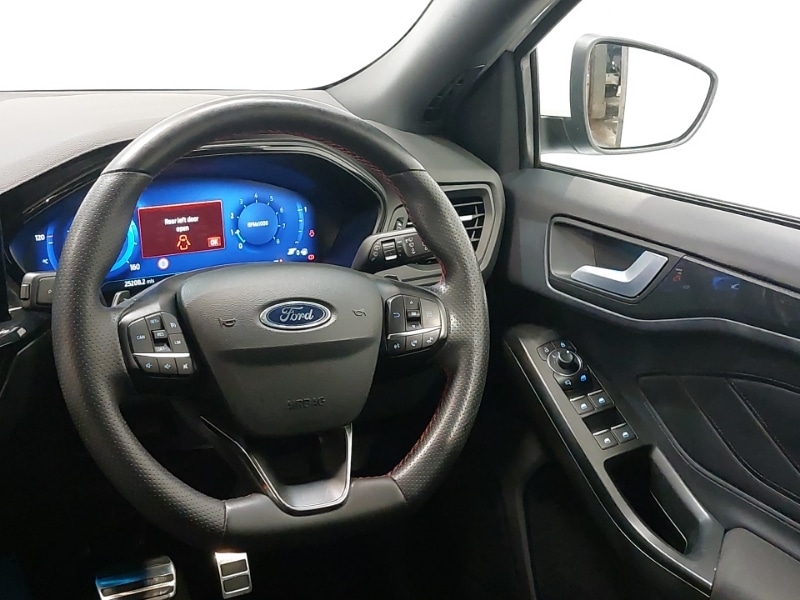 Used Ford Focus 2023 for sale - 77379941: Photo 10