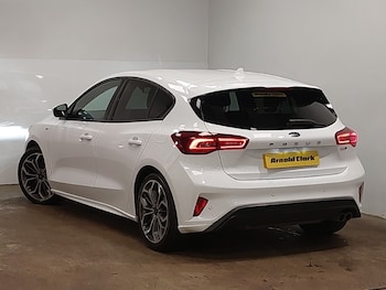 Used Ford Focus 2023 for sale - 77379941: Photo