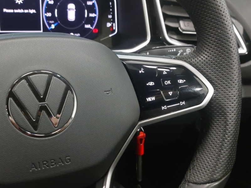 Used Volkswagen T-Roc 2023 for sale - 77596442: Photo 16