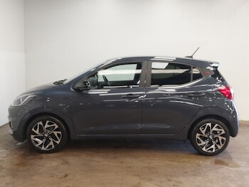 Used Hyundai i10 2023 for sale - 78327030: Photo