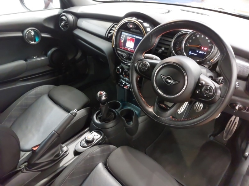 Used MINI Hatch 2018 for sale - 78089231: Photo 18