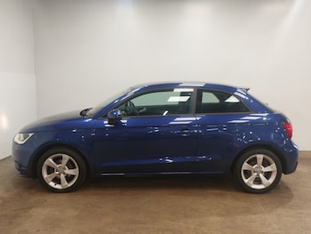 Used Audi A1 2017 for sale - 77841941: Photo