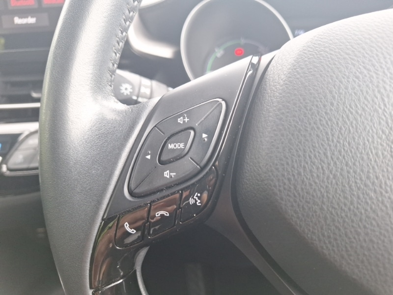 Used Toyota C-HR 2022 for sale - 76639347: Photo 18