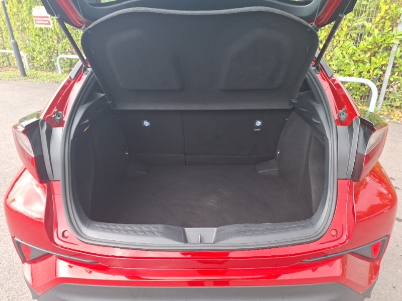 Used Toyota C-HR 2022 for sale - 76639347: Photo 8