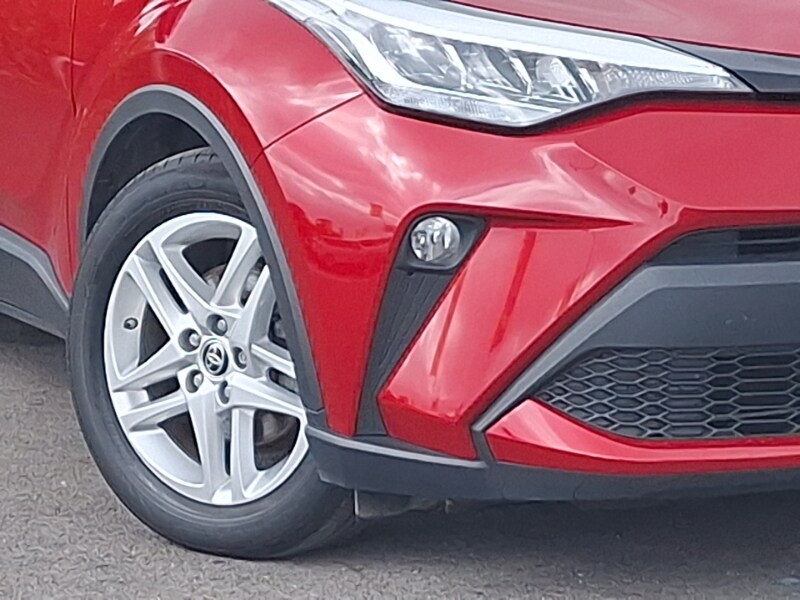 Used Toyota C-HR 2022 for sale - 76639347: Photo 9