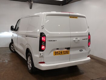 Used Ford Transit Custom 2024 for sale - 77004359: Photo