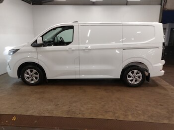 Used Ford Transit Custom 2024 for sale - 77004359: Photo