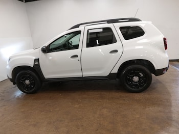 Used Dacia Duster 2021 for sale - 77885742: Photo