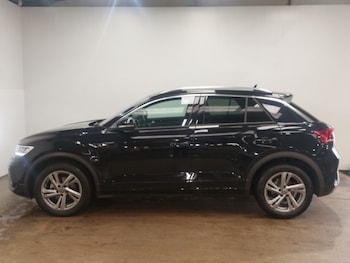 Used Volkswagen T-Roc 2025 for sale - 75719058: Photo