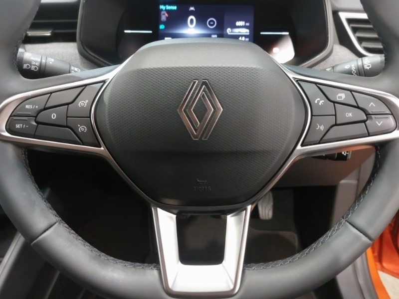Used Renault Clio 2024 for sale - 76174523: Photo 16