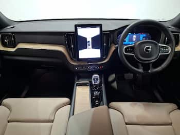 Used Volvo XC60 2025 for sale - 79630820: Photo