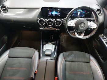 Used Mercedes-Benz GLA 2021 for sale - 76246444: Photo 2