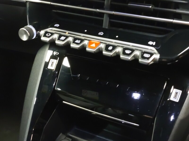 Used Peugeot 2008 2025 for sale - 77495234: Photo 13