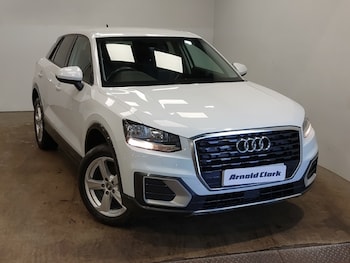Audi - Q2