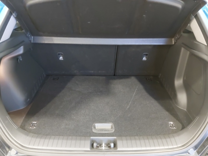 Used Hyundai KONA 2022 for sale - 76621704: Photo 8