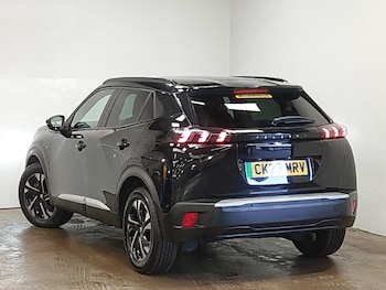 Used Peugeot 2008 2023 for sale - 78230082: Photo