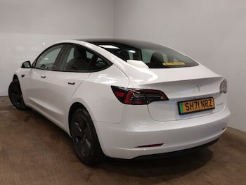 Used Tesla Model 3 2021 for sale - 77028570: Photo