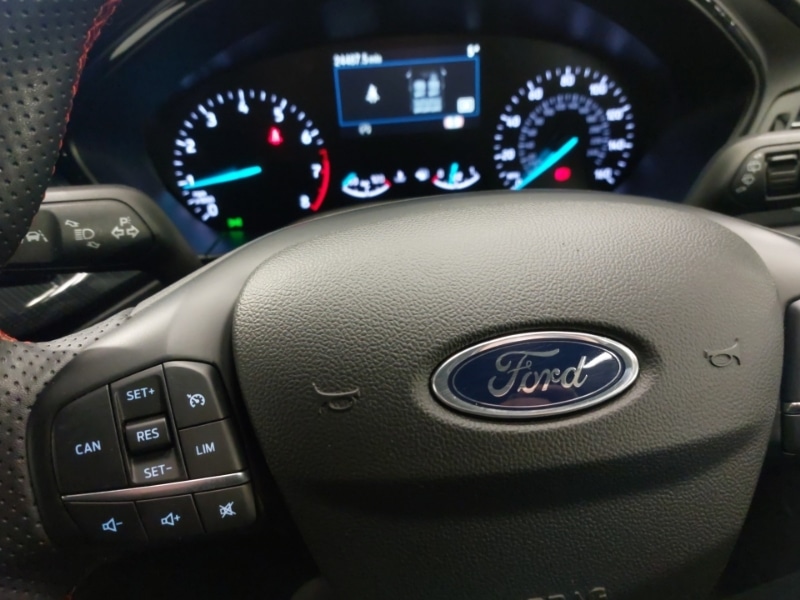 Used Ford Focus 2023 for sale - 77155042: Photo 17