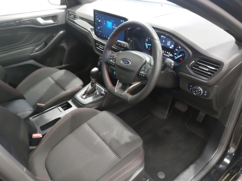 Used Ford Focus 2023 for sale - 76120907: Photo 18