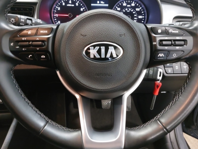 Used Kia Stonic 2020 for sale - 76589282: Photo 16