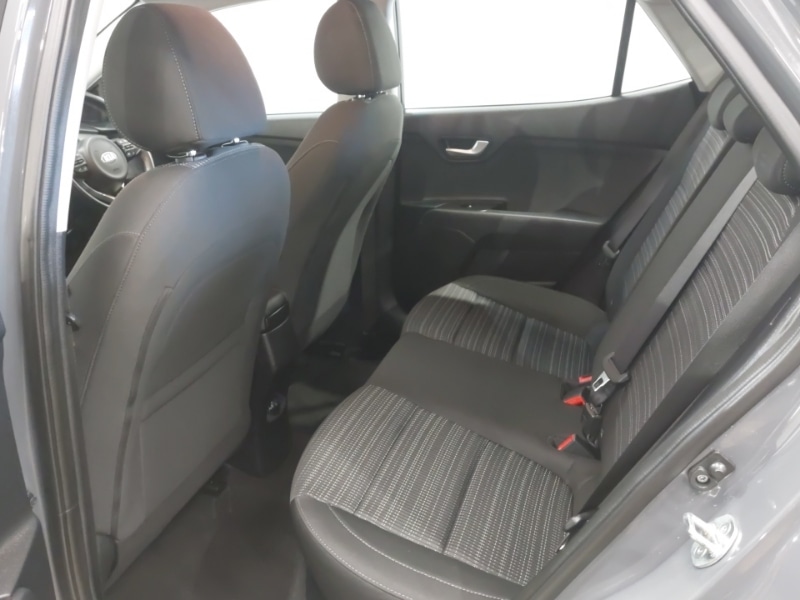 Used Kia Stonic 2020 for sale - 76589282: Photo 6