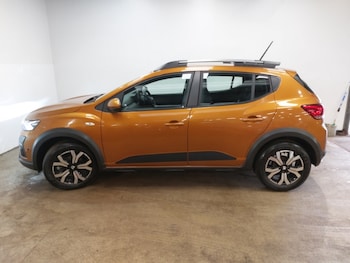Used Dacia Sandero Stepway 2022 for sale - 76150556: Photo