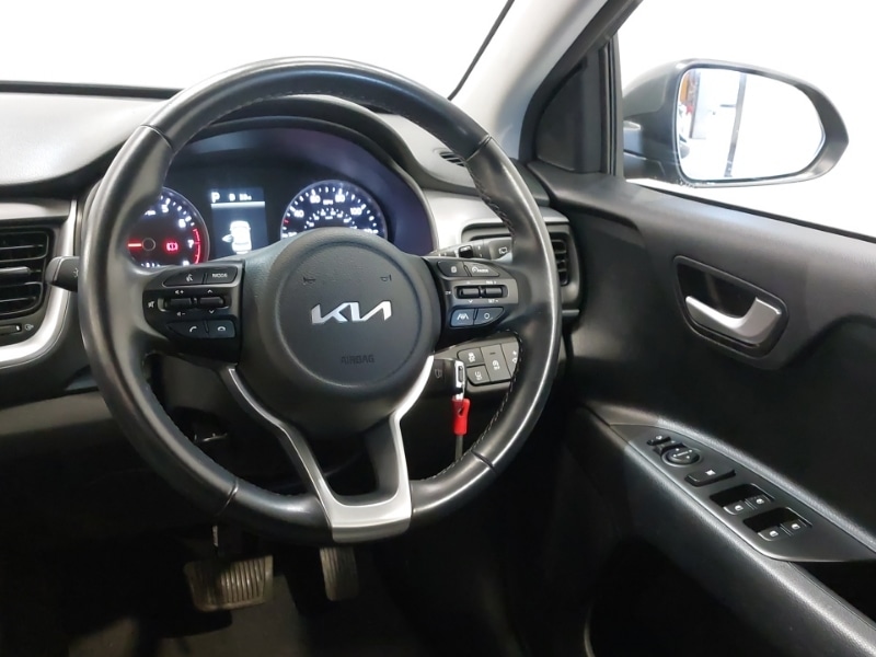 Used Kia Stonic 2022 for sale - 78023719: Photo 11