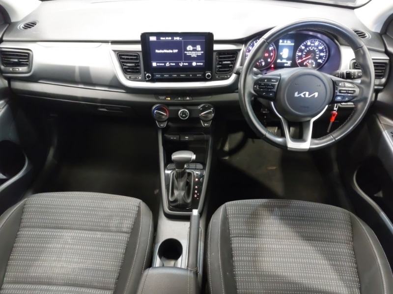 Used Kia Stonic 2022 for sale - 78023719: Photo 2