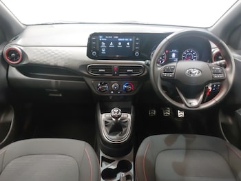 Used Hyundai i10 2021 for sale - 77509306: Photo