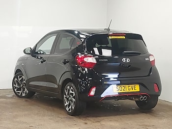 Used Hyundai i10 2021 for sale - 77509306: Photo