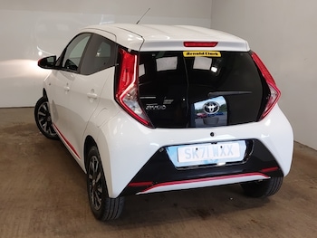 Used Toyota AYGO 2021 for sale - 75687058: Photo