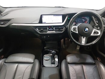 Used BMW 2 Series 2021 for sale - 77008571: Photo